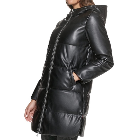 Levi's Jackets & Blazers - Levi's Faux Leather Puffer Coat in Black with Hood Size Large